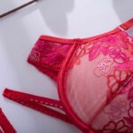 Liebe Rot Dessous Sexy BH Und Panty Set 3-teilig Luxus Spitze Phantasie Unterwäsche Thongs Strumpfbänder Erotische Intime set – Bild 5