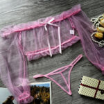 2-teiliges Dessous Set transparent Spitze Oberteil Off-Shoulder Rüschen Panty Thong Design - Verführerisch, sinnlich – Bild 4