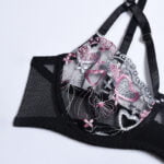 Verführe in stylischer Bilizna: Sinnliche Damen-Dessous mit Fancy BH & Verband Bund – Bild 6