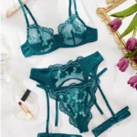 Sexy Damen Dessous Set mit Spitzen BH Strumpfband und erotischer Unterwäsche 4 Teile Figurformend – Bild 6