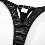 Verführerisches Lederoptik-Dessous-Set für Damen | 2-teilig mit Cut-Out-Details & runden Ringen | Drahtloser BH & sinnliche Reizwäsche – Bild 9